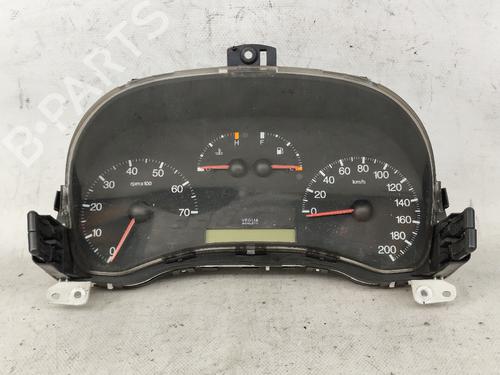 Cuadro instrumentos FIAT PUNTO (188_) 1.2 60 (188.030, .050, .130, .150, .230, .250) (60 hp) 26035236