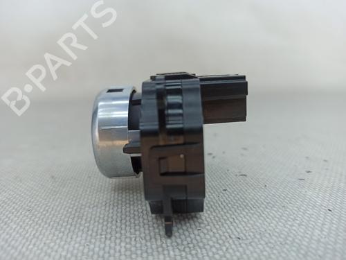 Switch BMW 5 Gran Turismo (F07) 550 i | BP26218373I30