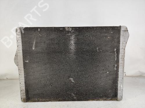 Køler BMW 5 Gran Turismo (F07) 550 i (408 hp) 26218641