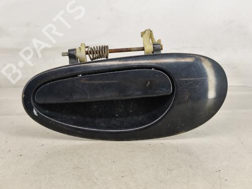 Klamka zewnętrzna drzwi tylnych lewych CHRYSLER NEON II 1.6 00A51TRM