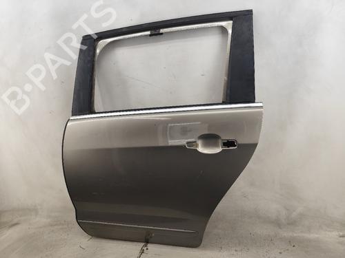 Left rear door PEUGEOT 5008 (0U_, 0E_) 1.6 HDi | BP26568731C4