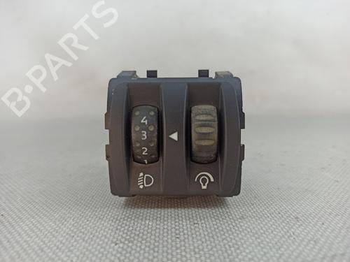 Used Switch RENAULT CLIO III (BR0/1, CR0/1) 1.2 16V (BR02, BR0J, BR11, CR02, CR0J, CR11) (75 hp) 26908443