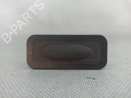 switch-renault-clio-iii-br01-cr01-2005-2006-2007-2008-2009-2010-2011-2012-2013-2014-26908445 main image