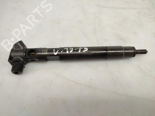 Used Injector MERCEDES-BENZ CLA Coupe (C117) CLA 200 CDI / d (117.308) (136 hp) 26937483