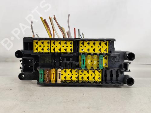 Sikringsdose CITROËN XSARA (N1) 2.0 HDi 90 (90 hp) 27738120