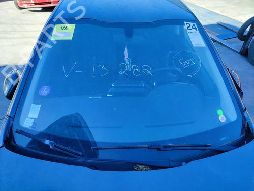 Vindrute PEUGEOT 208 I (CA_, CC_) 1.2 VTI 82 (82 hp) 27739181