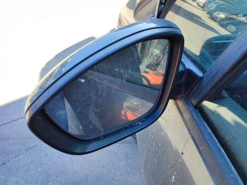 Used Left mirror PEUGEOT 208 I (CA_, CC_) 1.2 VTI 82 (82 hp) 27739172