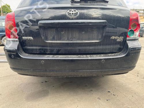Rear bumper TOYOTA AVENSIS Estate (_T25_) 2.0 D-4D (CDT250_, CDT250R) COM SENSORES DE ESTACIONAMENTO