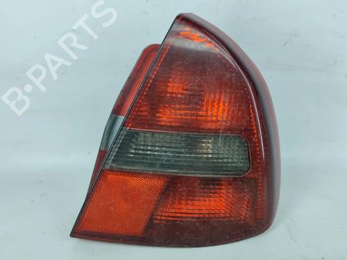 Right taillight MITSUBISHI CARISMA (DA_) 1.9 DI-D (DA5A) N/V