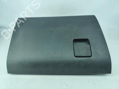 Vano posta oggetti OPEL VECTRA C GTS (Z02) 1.9 CDTI (F68) 13151852