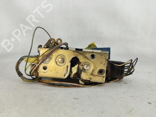 Tailgate lock MERCEDES-BENZ SPRINTER 2-t Van (B901, B902) 213 CDI (901.661, 901.662, 902.661, 902.662) DIREITO