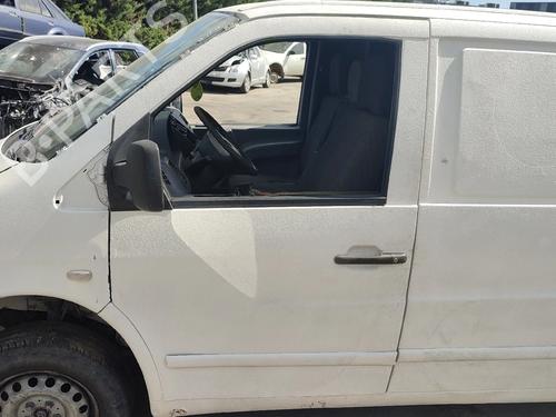 Left front door MERCEDES-BENZ VITO Van (W638) 112 CDI 2.2 (638.094) BP27742719C2