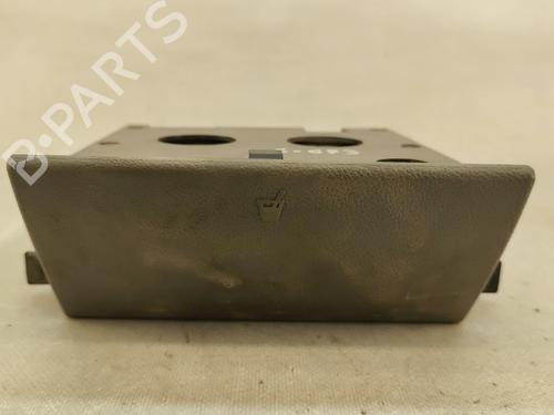 Used Cup/Object holder VW TRANSPORTER T5 Van (7HA, 7HH, 7EA, 7EH) 1.9 TDI (102 hp) 27742425