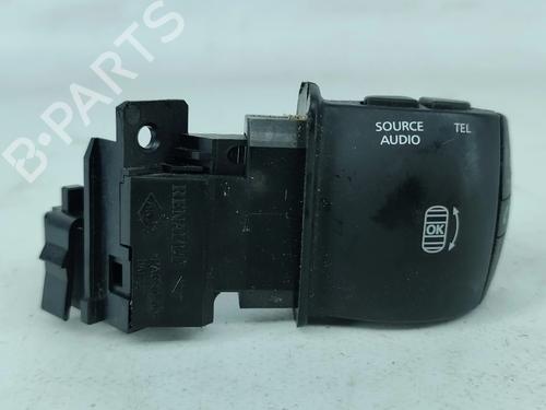 Used Switch Switch RENAULT MEGANE III Grandtour (KZ0/1) 1.5 dCi (KZ09, KZ0D, KZ1G, KZ29, KZ14, KZ1W, KZ10, KZ1F,... (110 hp) 27744775 27744775