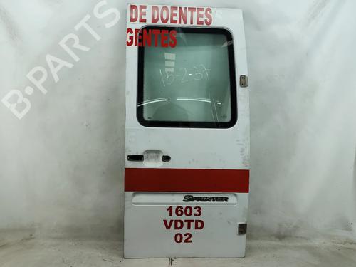 Right tailgate MERCEDES-BENZ SPRINTER 2-t Van (B901, B902) 213 CDI (901.661, 901.662, 902.661, 902.662) N.V