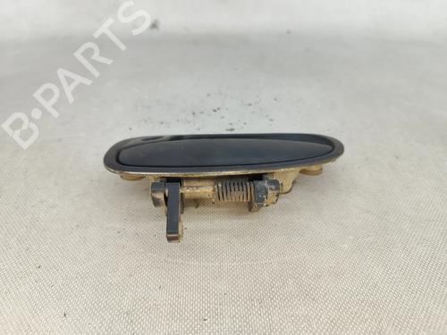 Klamka zewnętrzna drzwi przednich lewych HONDA CIVIC VI Hatchback (EJ, EK) 1.4 i S (EJ9) N.V