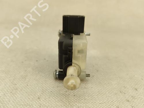 Fuel door actuator VW GOLF PLUS V (5M1, 521) 1.9 TDI | BP27744889E18 