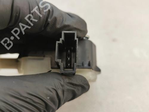 Fuel door actuator VW GOLF PLUS V (5M1, 521) 1.9 TDI | BP27744889E18 