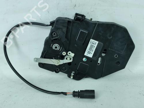 Tailgate lock VW CADDY IV Box Body/MPV (SAA, SAH) 2.0 TDI 4motion 2K5827201B