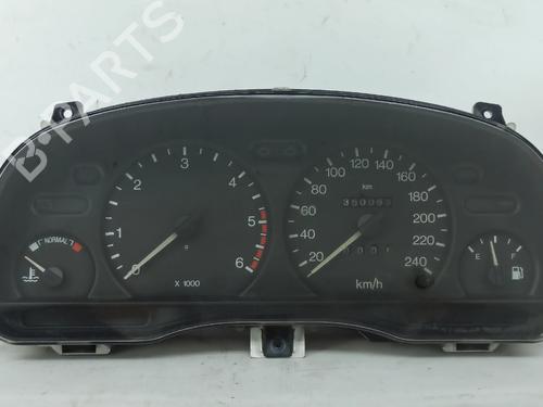 Used Instrument cluster FORD MONDEO II Turnier (BNP) 1.8 TD (90 hp) 27998739