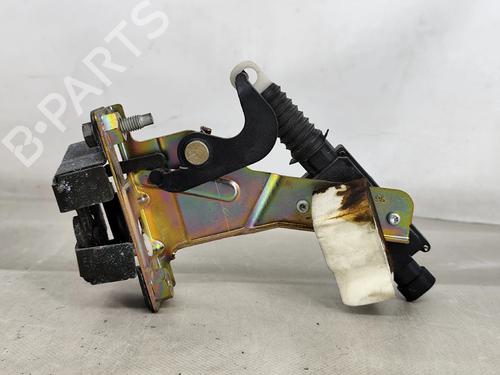 Used Tailgate lock CITROËN C3 Pluriel (HB_) 1.6 (109 hp) 28001341