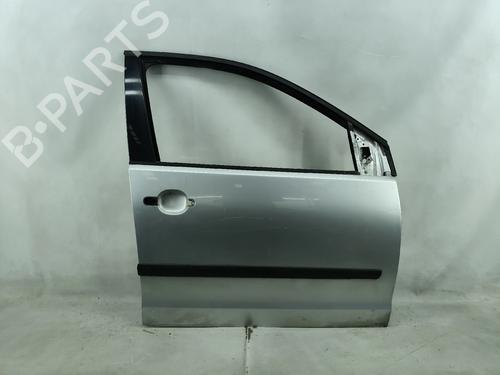 Right front door VW POLO IV (9N_, 9A_) 1.2 12V N.V