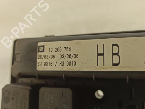 Zekeringkast OPEL ASTRA H Estate (A04) 1.7 CDTI (L35) | BP26561846E1