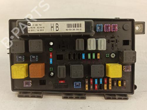 Zekeringkast OPEL ASTRA H Estate (A04) 1.7 CDTI (L35) (101 hp) 26561846