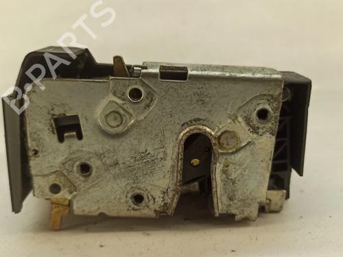Zamek drzwi tylnych prawych LAND ROVER FREELANDER I (L314) 2.0 DI 4x4 N/V