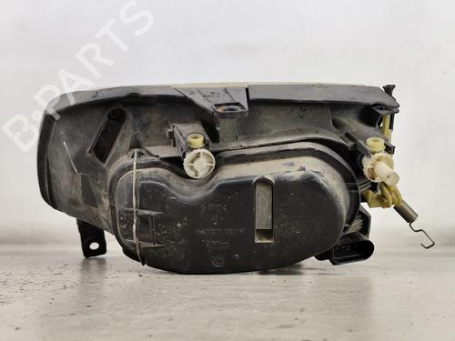 Right headlight VW POLO (6N2) 1.4 16V | BP25290694C29 