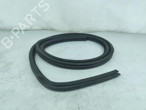 Rubber door seal VW GOLF VI Variant (AJ5) 1.6 TDI 1K5867911