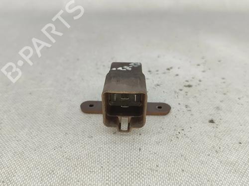 Switch FORD MONDEO II Saloon (BFP) 1.6 i 97BG147267AA