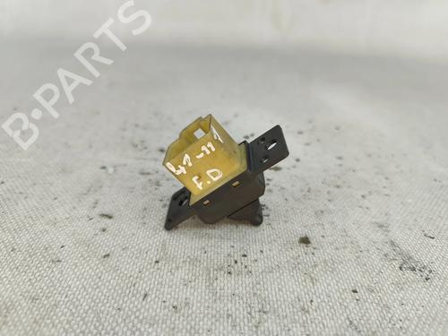 Right front window switch CHRYSLER VOYAGER IV (RG, RS) 2.5 CRD | BP28274380I26 