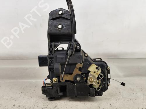 Høyre foran lås VW PASSAT B5 (3B2) 1.6 | BP25038903C97 
