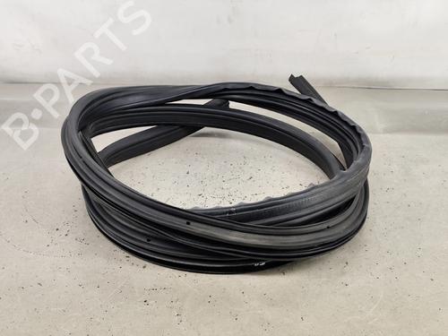 Rubber door seal VW JETTA II (19E, 1G2, 165) 1.8 N/V