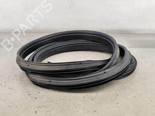 Rubber door seal VW JETTA II (19E, 1G2, 165) 1.8 | BP28315701C142 