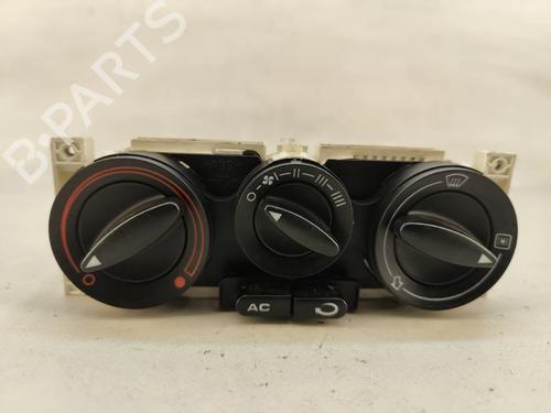 Commande Chauffage SEAT LEON (1M1) 1.6 16 V (105 hp) 26525829