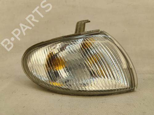 Blinker vorne rechts für HYUNDAI ACCENT I (X-3) 1.3 i 12V (84 hp) 26491339