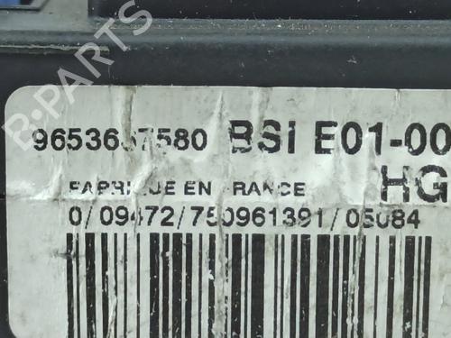 Fuse box PEUGEOT 206 SW (2E/K) 1.1 | BP28426460E1