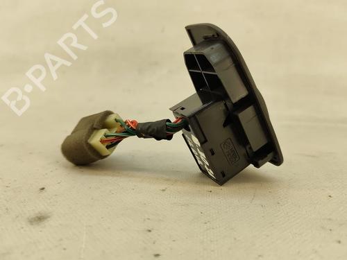 Right front window switch KIA CLARUS Estate (GC) 1.8 i 16V | BP27737648I26 