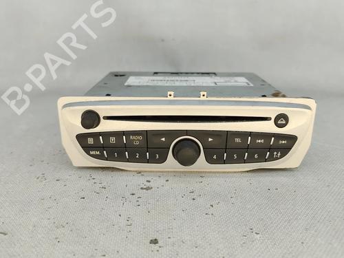 Used Radio RENAULT MEGANE III Hatchback (BZ0/1_, B3_) 1.5 dCi (BZ09, BZ0D, BZ1W, BZ29, BZ14) (110 hp) 28426469