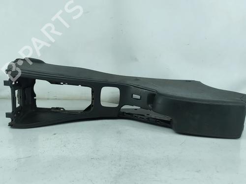Midtkonsoll RENAULT MEGANE III Hatchback (BZ0/1_, B3_) 1.5 dCi (BZ09, BZ0D, BZ1W, BZ29, BZ14) | BP28426555I22 