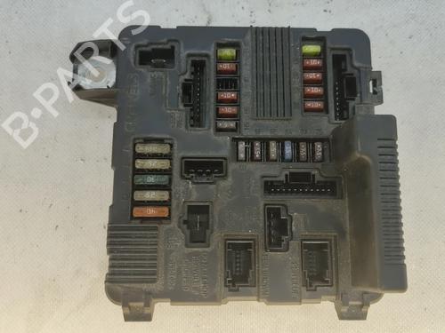 Fuse box RENAULT SCÉNIC III (JZ0/1_) 1.9 dCi (JZ0J, JZ1J, JZ1K, JZ1S) | BP28426602E1