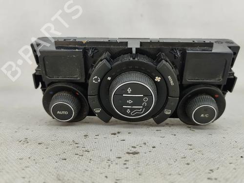 Used Climate control PEUGEOT 308 I (4A_, 4C_) 1.6 HDi (109 hp) 28483207