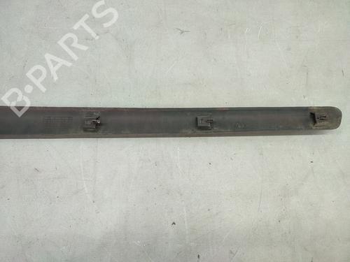 Door moulding trim PEUGEOT 307 SW (3H) 2.0 HDI 90 | BP27884634C150 