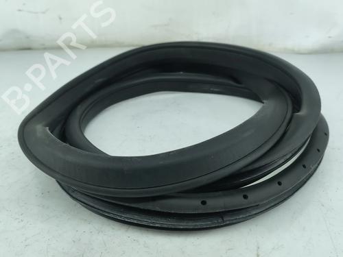 Rubber door seal MERCEDES-BENZ A-CLASS (W176) A 45 AMG 4-matic (176.052) | BP28571348C142 