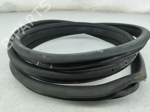 Rubber door seal MERCEDES-BENZ A-CLASS (W176) A 45 AMG 4-matic (176.052) | BP28571349C142 