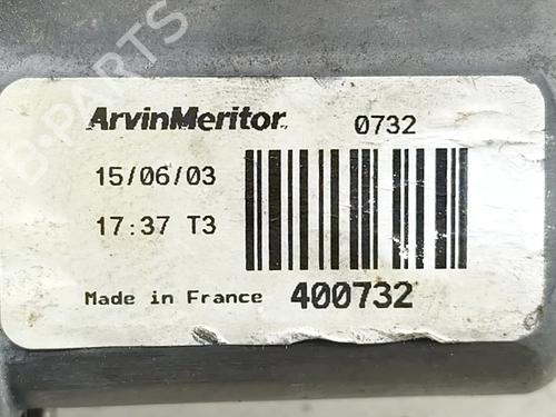 Lève-vitre avant droit RENAULT SCÉNIC I MPV (JA0/1_, FA0_) 1.4 16V (JA0D, JA1H, Ja0W, JA10) | BP28590897C23 