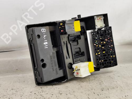 Boîte à Fusibles RENAULT SCÉNIC I MPV (JA0/1_, FA0_) 1.4 16V (JA0D, JA1H, Ja0W, JA10) | BP28590896E1 