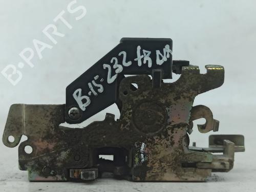 Front right lock MERCEDES-BENZ SPRINTER 2-t Van (B901, B902) 208 D (901.361, 901.362, 902.361, 902.362) 9017200235